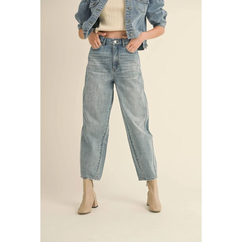 Miou Muse Barrel Denim Pants High Rise Light Wash Jeans size M Boho Minimalist